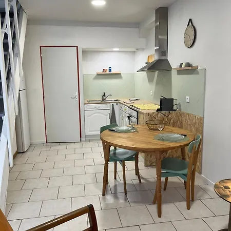 Apartment Logis En Perigord - Entre Bastides Et Vignobles - 2 Personnes
